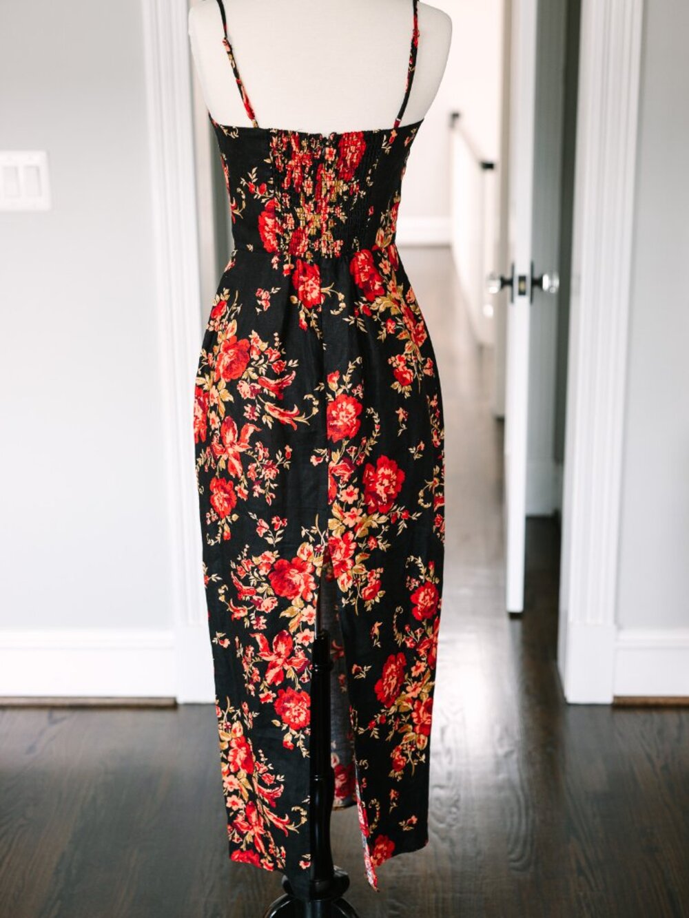 Reformation Black Floral Linen Maxi Dress | 100% Linen | NWOT | sz 4 - Picture 3 of 4